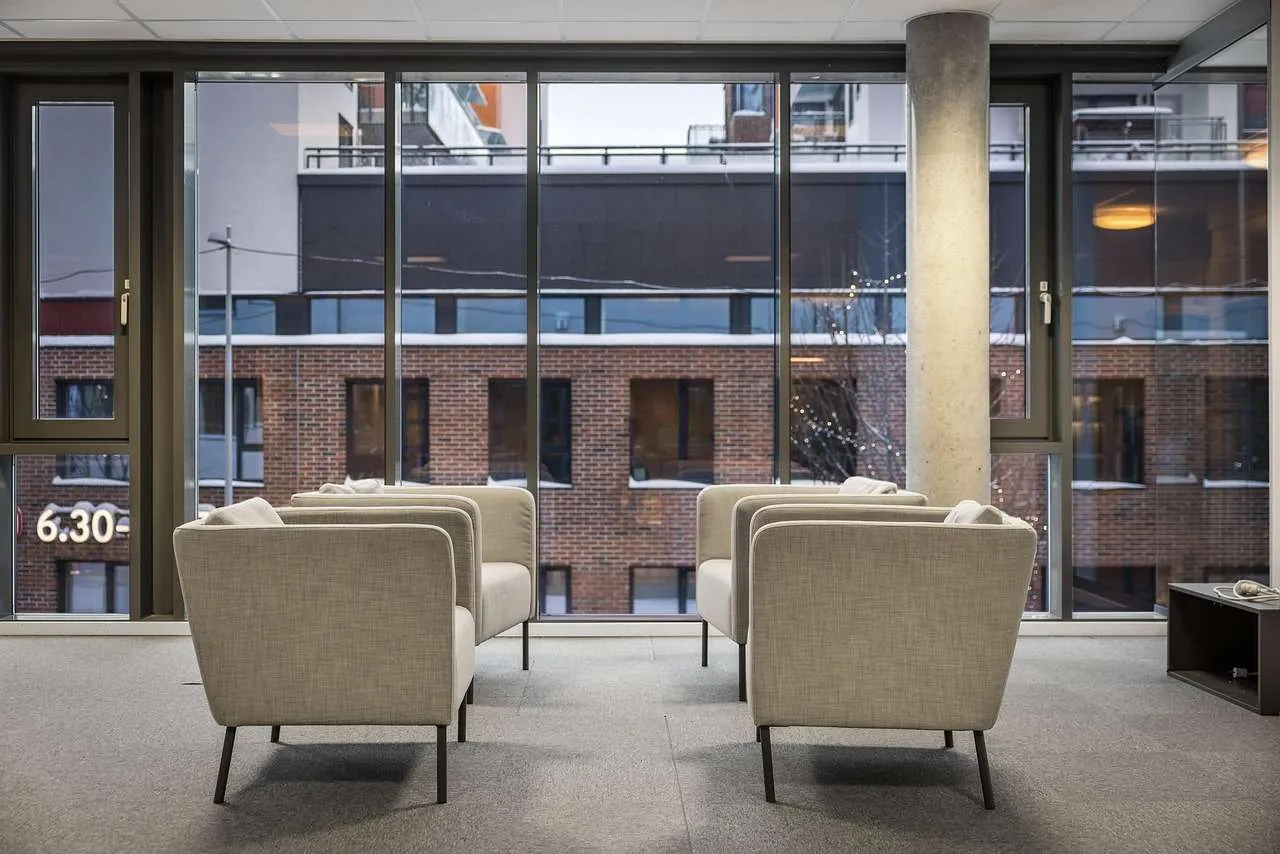 Home Window Repair: Expert Guide for Homeowners